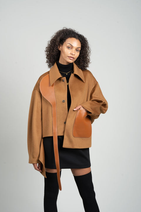 GV-cut Vegan Leather Detailed Jacket Tan