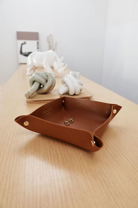 MH503 Brown Vegan Leather Tray